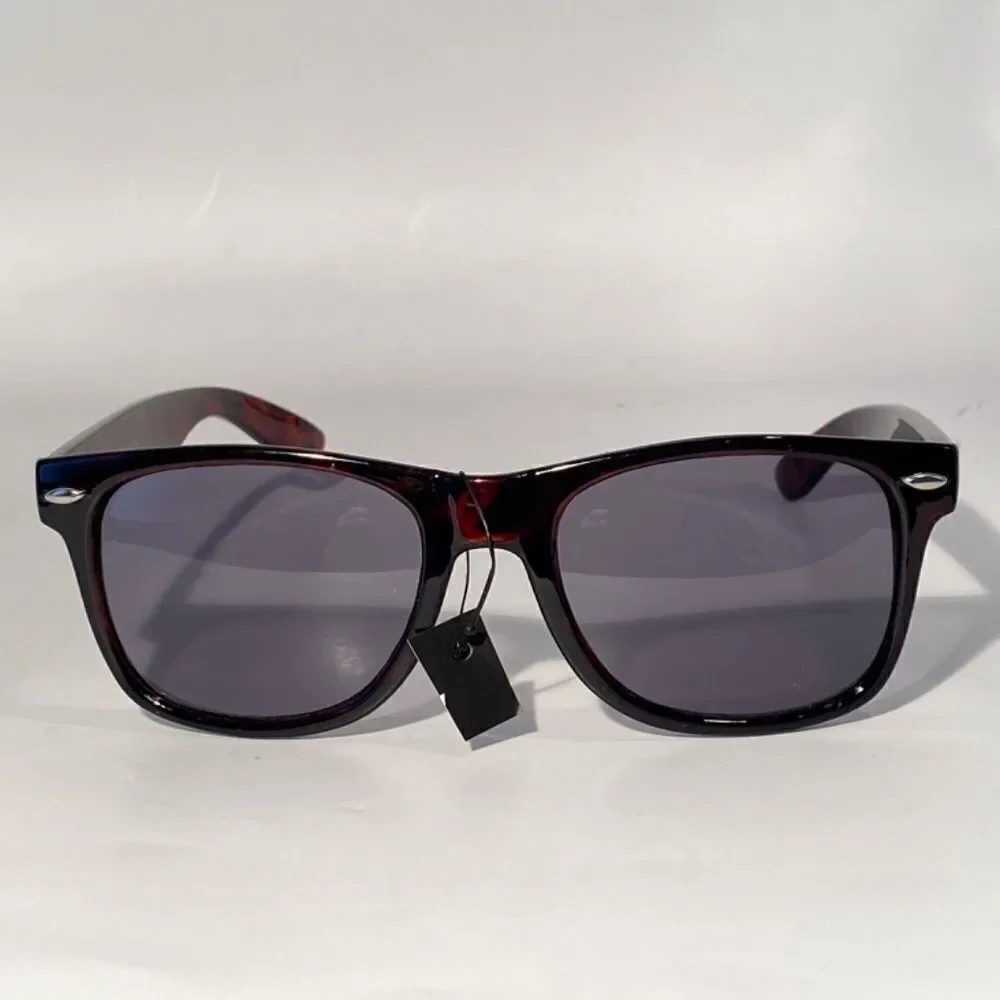 1352 Sunglasses Oversize Black Frames Black Lens NWT - Picture 3 of 9